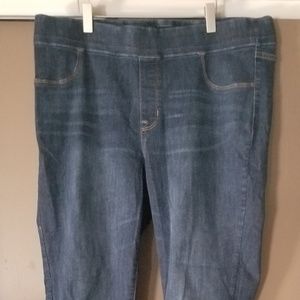 Old Navy rockstar pull on denim